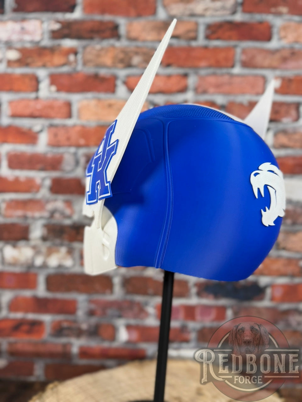 Kentucky-Inspired Blue & White Mutant Cowl