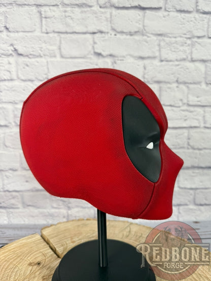 SCRATCH & DENT Red & Black Lady Mercenary