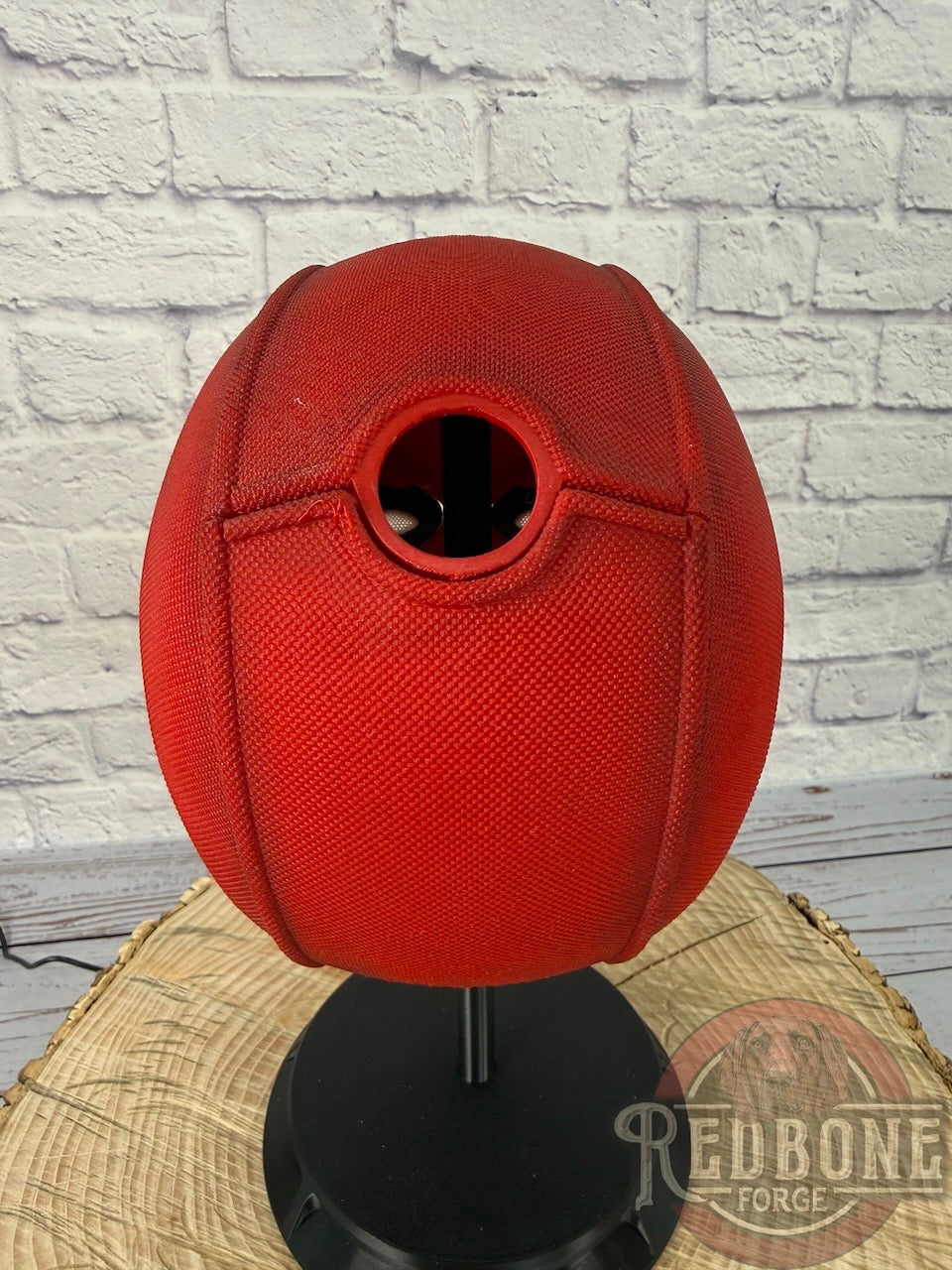 SCRATCH & DENT Red & Black Lady Mercenary