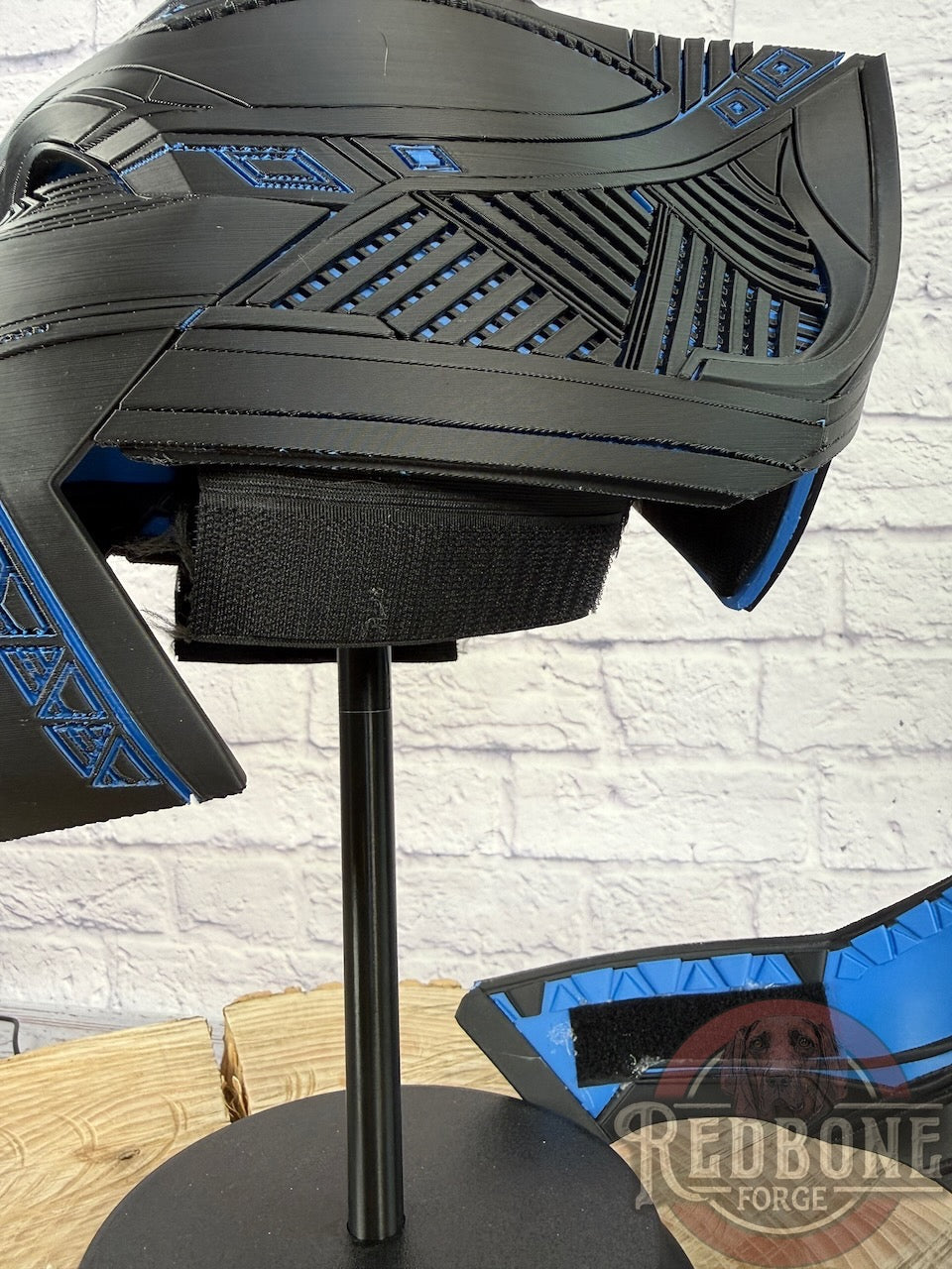 SCRATCH & DENT Black & Blue Tribal Cat Helmet