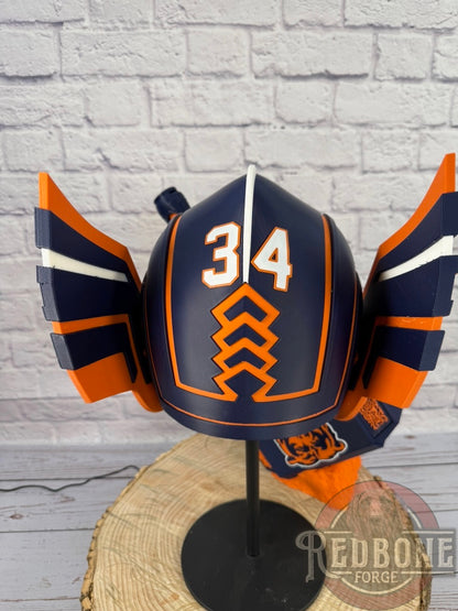 Chicago-Inspired Bears Lady Thor Helmet & Hammer