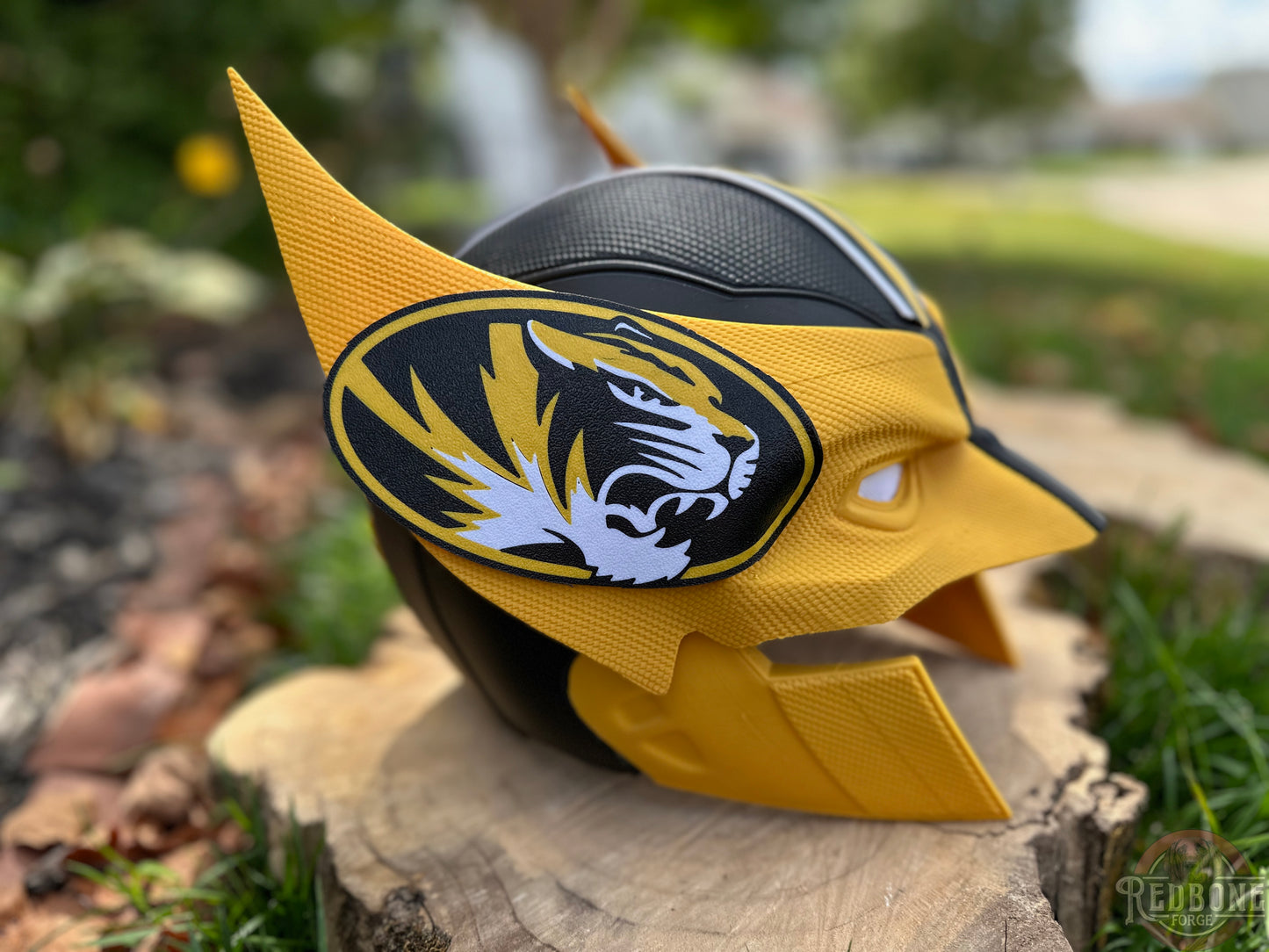 Missouri-Inspired Black & Gold Mutant Cowl