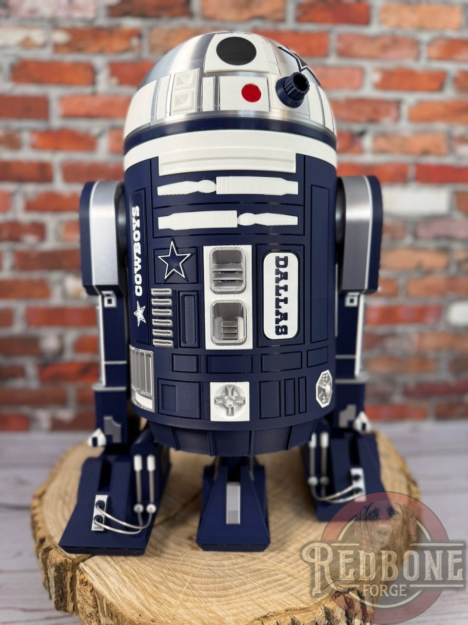 Dallas -Inspired R2 Astromech Cowboys Droid