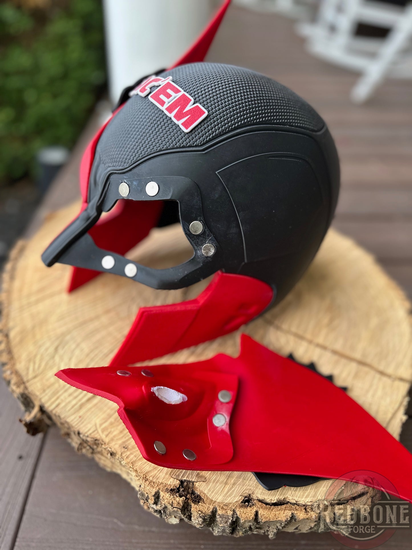 Georgia-Inspired Red & Black Mutant Cowl