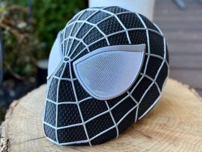 Red & Navy Raised Web Slinger Mask