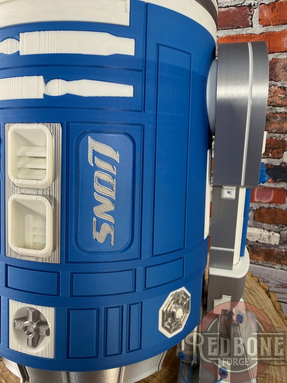 Detroit-Inspired R2 49ers Lions Astromech Droid