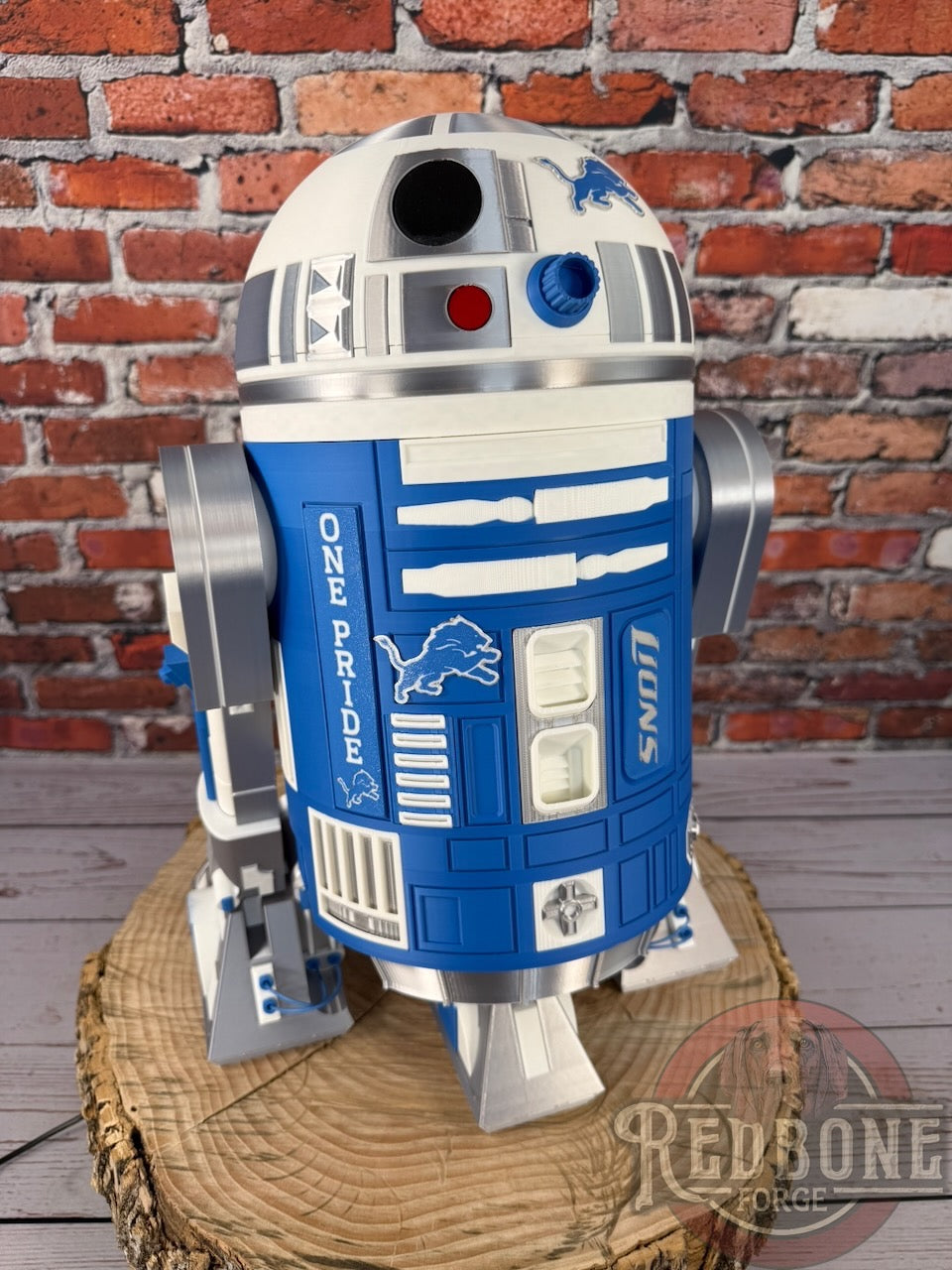 Detroit-Inspired R2 49ers Lions Astromech Droid