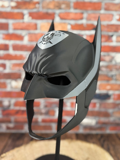 Custom Themed Gothic Crusader Helmet