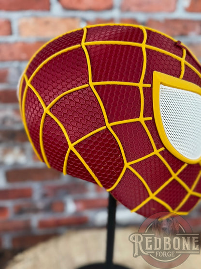 Washington-Inspired Garnet & Gold Web Slinger Helmet
