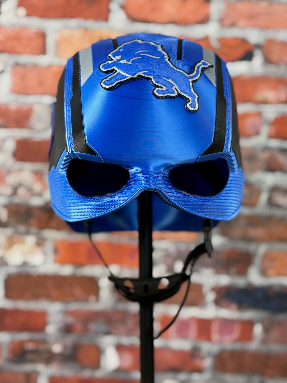 Detroit-Inspired Blue and Silver Liberty Defender Helmet