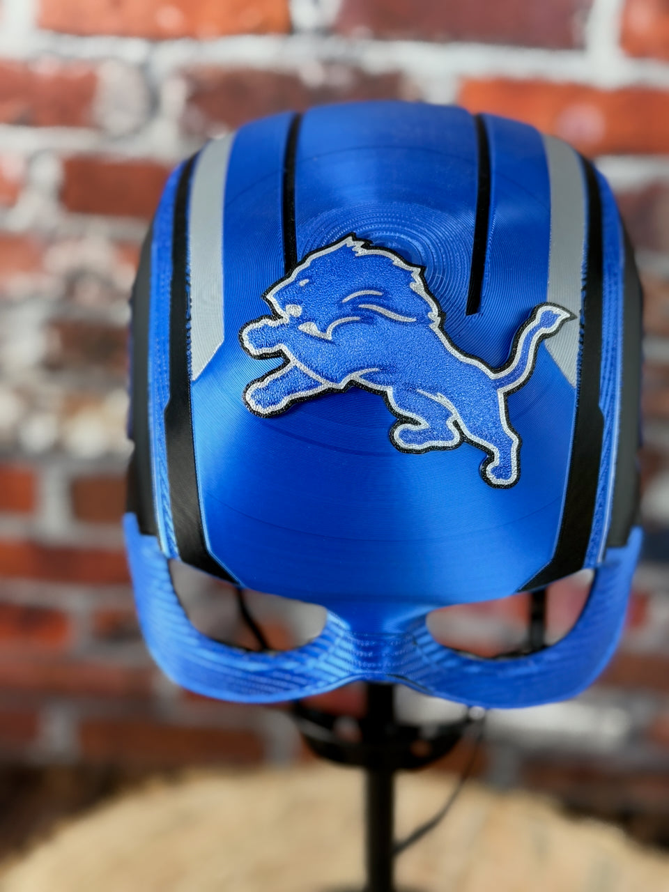 Detroit-Inspired Blue and Silver Liberty Defender Helmet