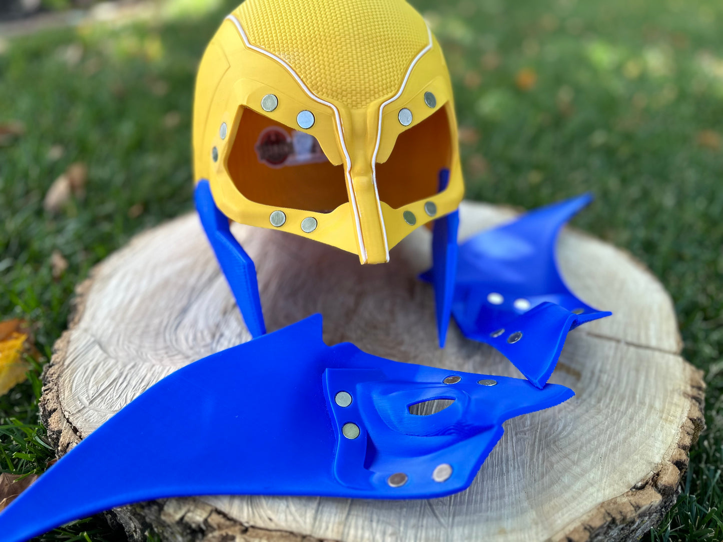 Comic Accurate Yellow & Black Mutant Cowl
